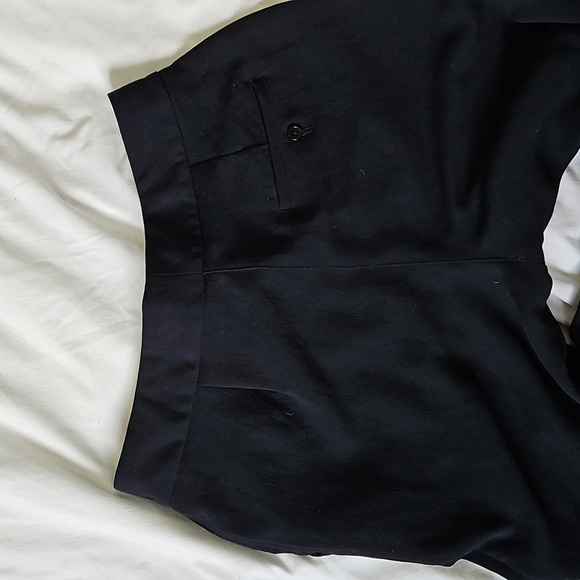 Aritzia Wilfred Black Cropped Pants - Picture 4 of 4